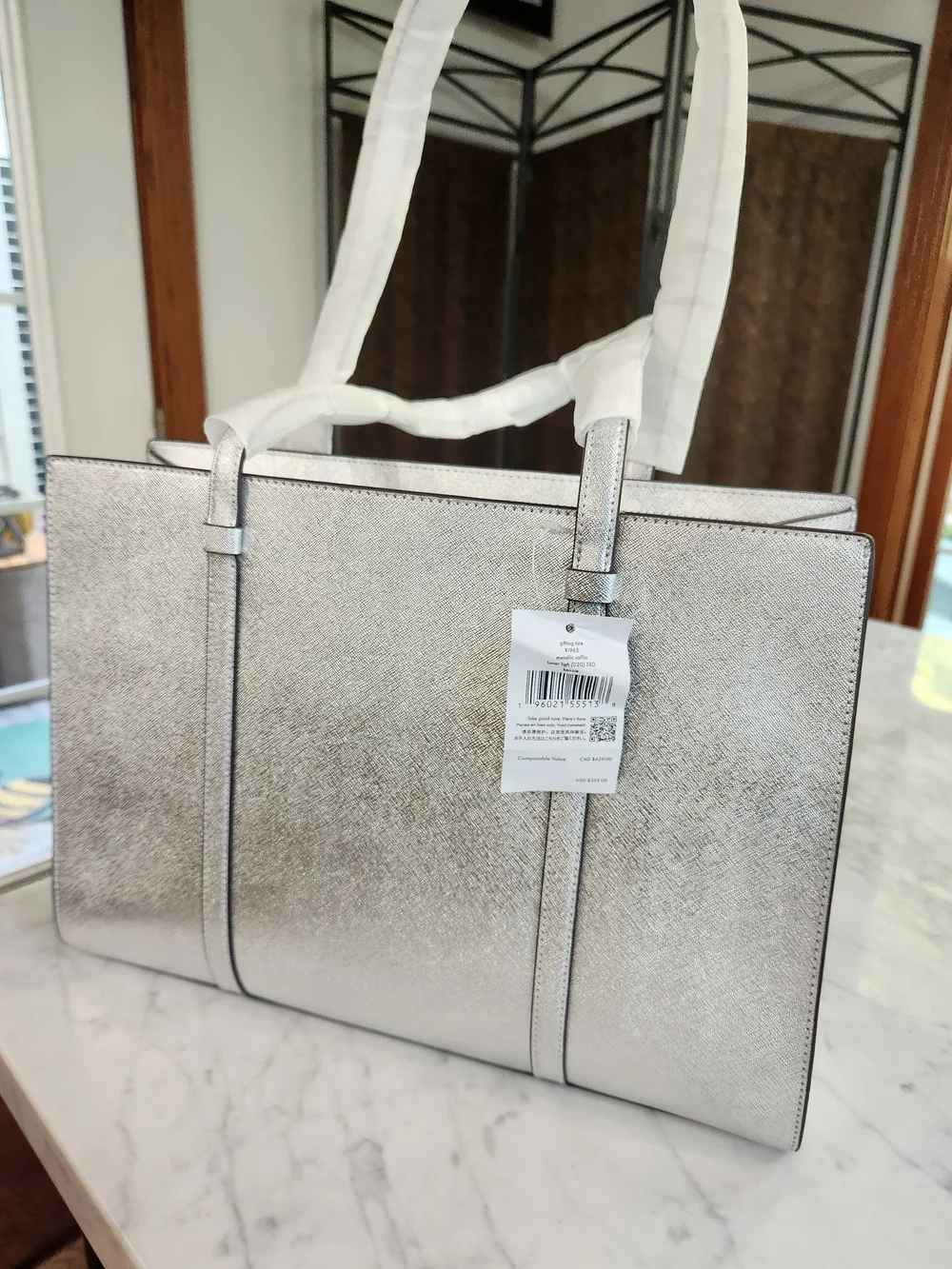 Kate Spade Silver Metallic Shoulder Tote Shoulder Bag, BRAND NEW AND BEAUTIFUL